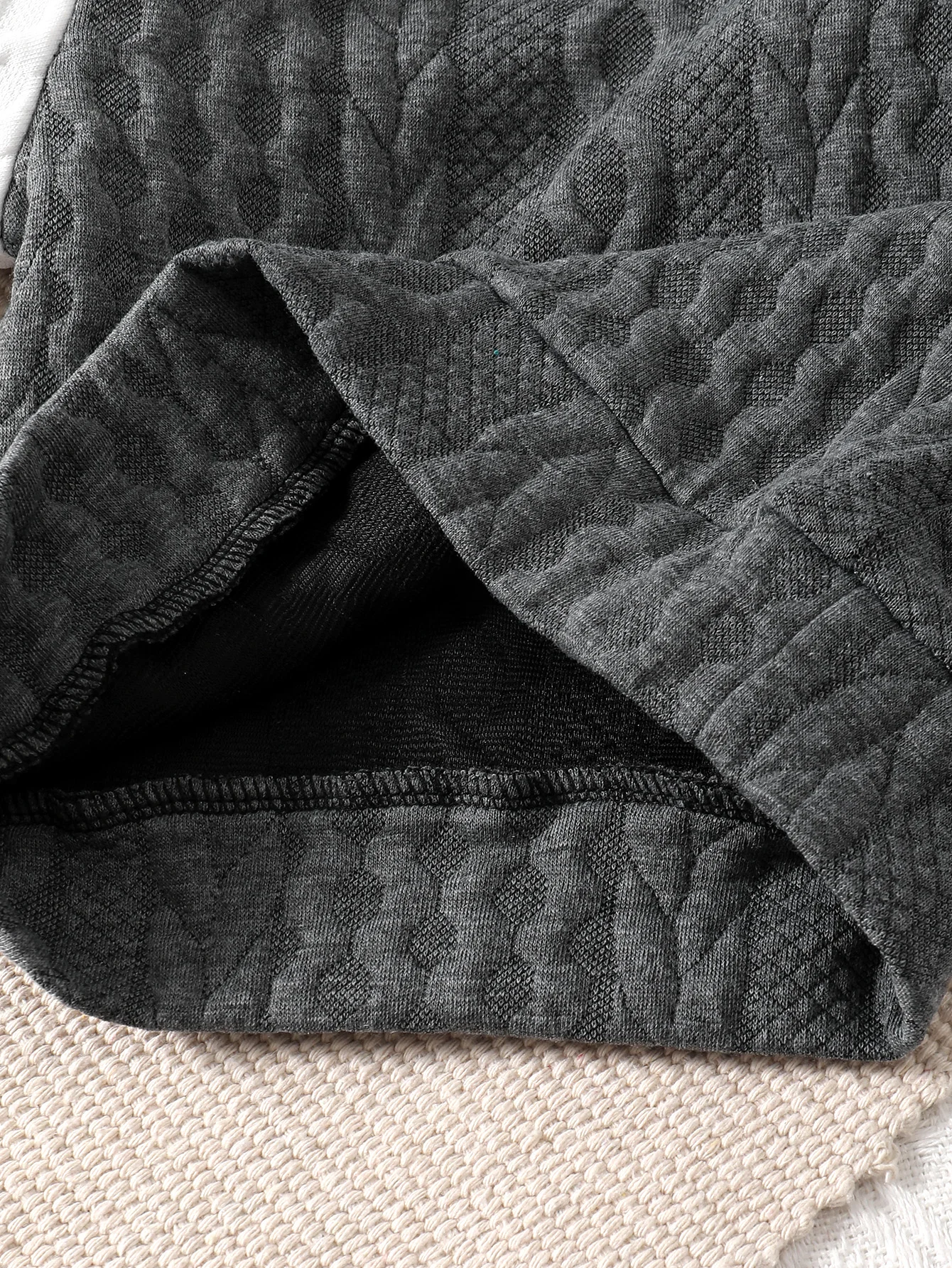 Boys-Winter-Home-Casual-Shoulder-Buckle-Long-Sleeve-Thick-Silk-Cotton-White-Black-Grey-Stitching-Long-3