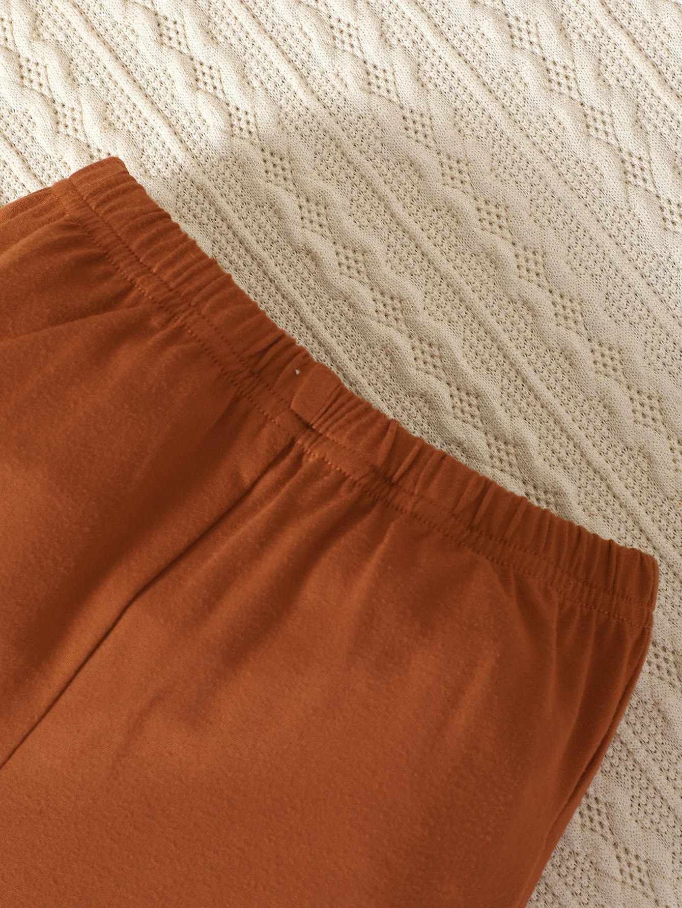 Spring-And-Autumn-Girls-And-Boys-Set-Round-Neck-Long-Sleeve-Kitten-Pattern-Top-Solid-Color-4